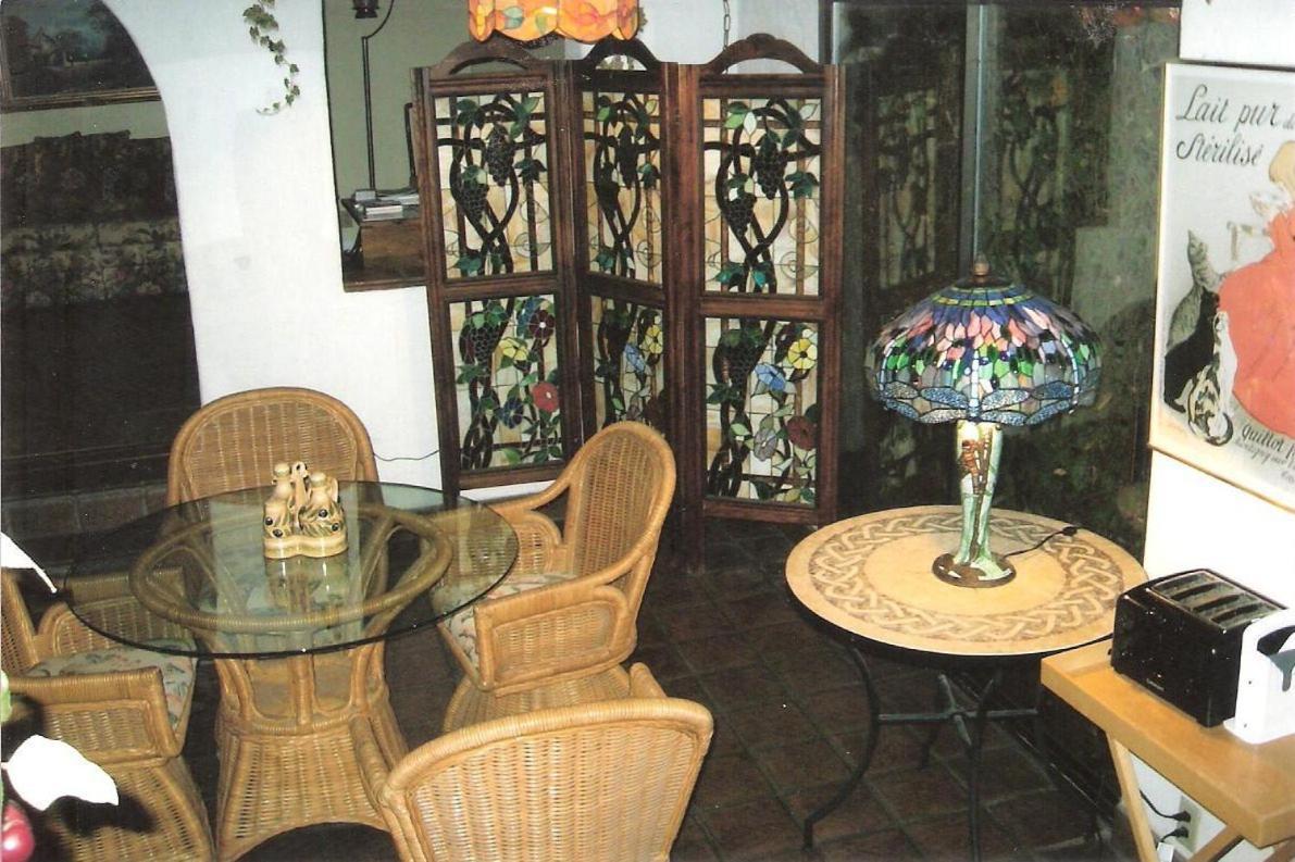 Spanish Villa Inn Сент-Гелена Екстер'єр фото