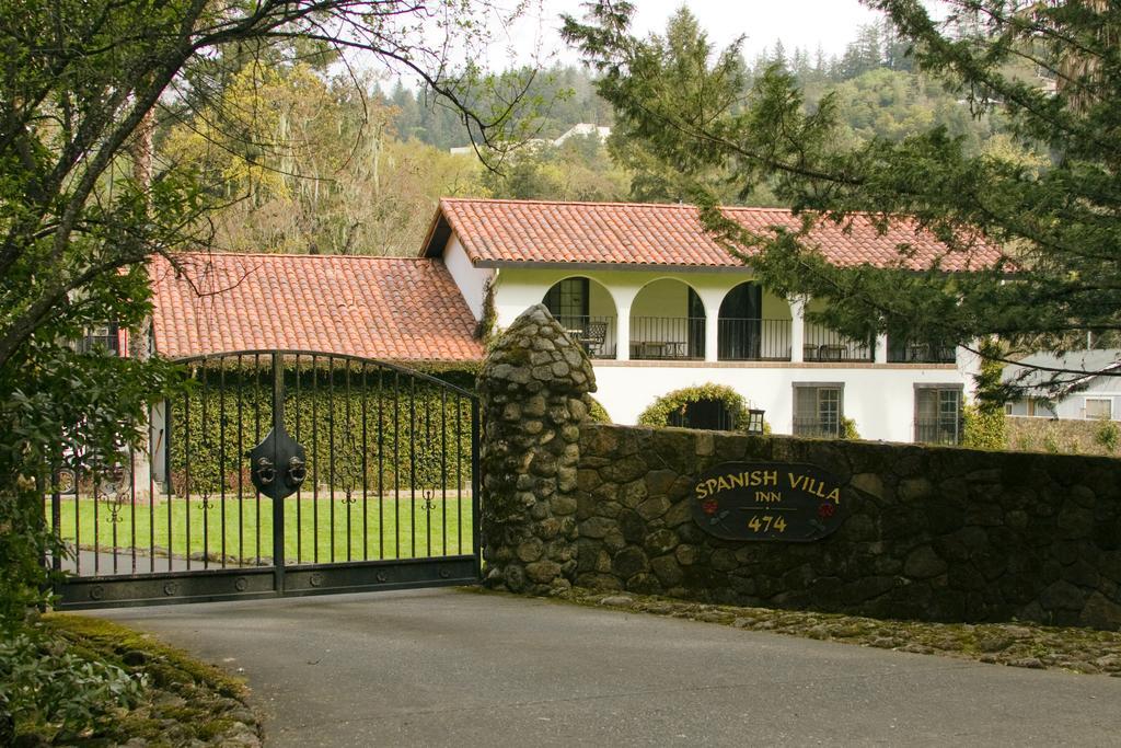 Spanish Villa Inn Сент-Гелена Екстер'єр фото